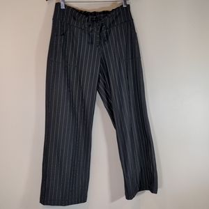 Zella Mid Rise Black and White Vertical Striped Wide Leg Pants Size 6
